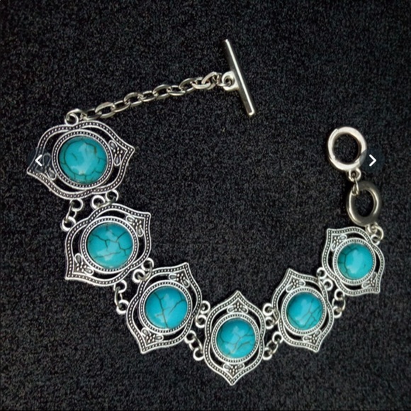 Turquoise Jewelry Set - Picture 7 of 10